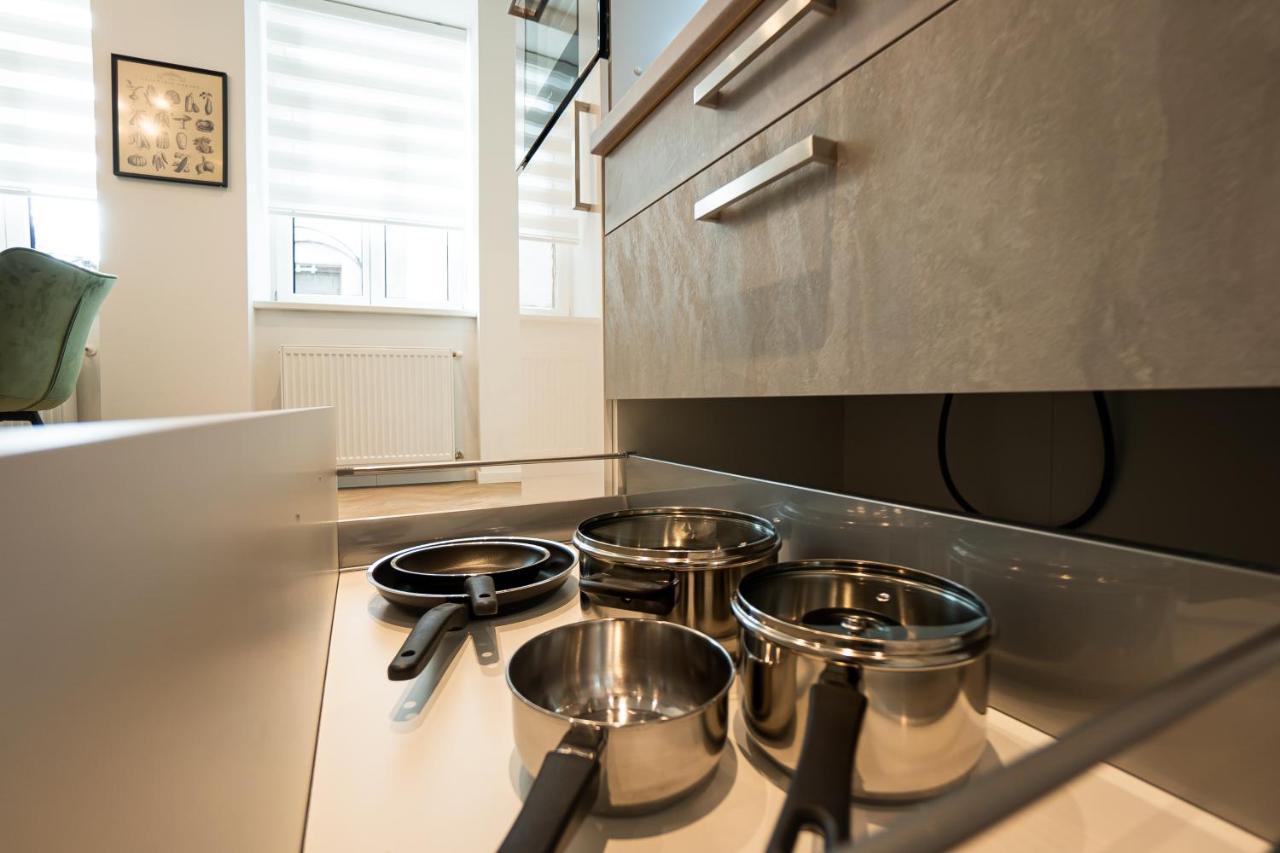 Brand-New Apartment In The 17Th District Of فيينا المظهر الخارجي الصورة