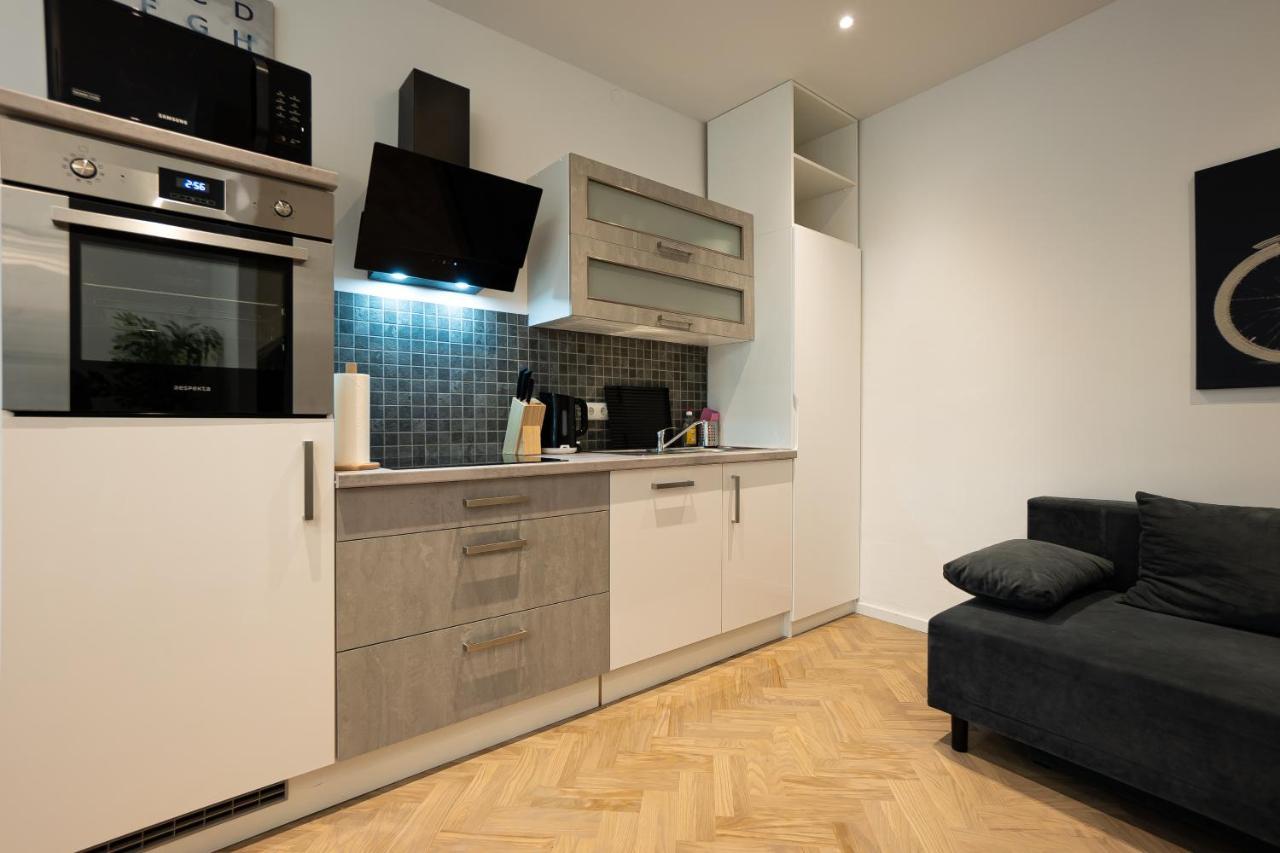 Brand-New Apartment In The 17Th District Of فيينا المظهر الخارجي الصورة